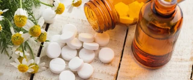 Skuteczne leki homeopatyczne na zapalenie oskrzeli, które pomogą Skuteczne leki homeopatyczne na zapalenie oskrzeli, które pomogą